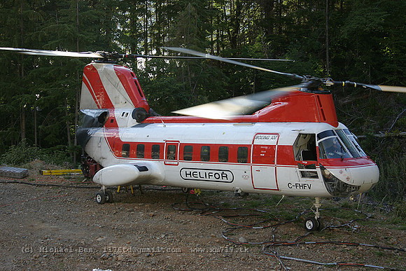 056186_vertol107_+HF_cfhfv_20040729_strathconapark_e235_IMG_4337