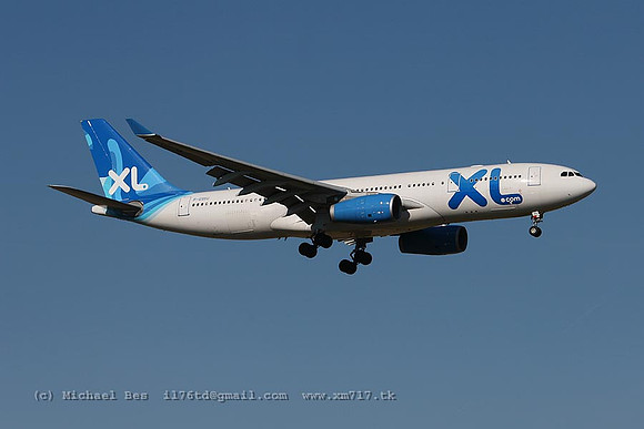 CDG_3303