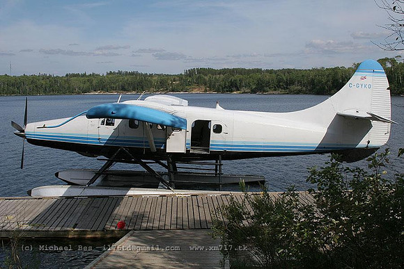 068883_dhc3turbootter(float)_+00_cgyko_20060726_minaki(on)_IMG_2658