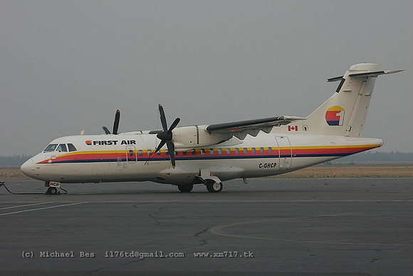 056058_atr42_FAB_cghcp_20040725_yellowknife_e225_IMG_3795