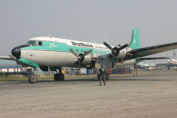 055944_dc4_BFL_cgpsh_20040723_yellowknife_e217_IMG_3435