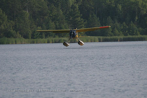 068945_dhc2beaver(float)_+08_cgdzh_20060728_atikokan(on)_IMG_3098