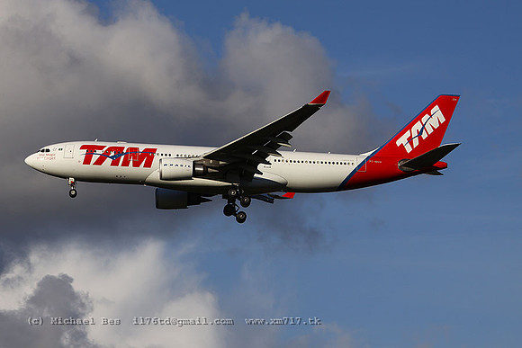 LHR_2165