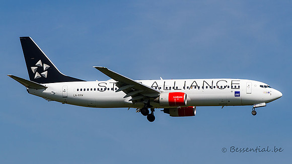 LHR_4598