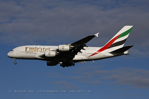 LHR_3123