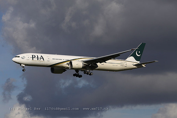 LHR_1818