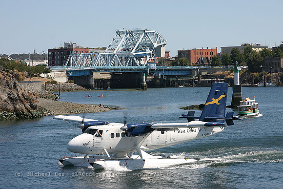056284_dhc6(float)_8O_cfgqe_20040801_victoriaspb_e249_IMG_4895