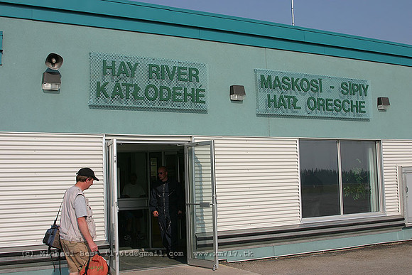 20040722_HayRiver_terminal_IMG_3321