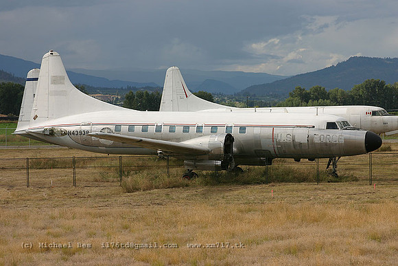 056909_convairc131d_-_n43938_20040807_kelowna_e282_IMG_6687