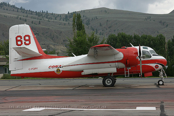 056894_conairfirecat_CRC_cfopy_20040807_kamloops_e281_IMG_6612
