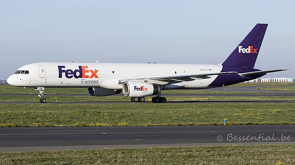 CDG_3229