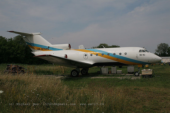 073403_yak40_URP_ur87685_20070705_kyivzhuliany_IMG_3944