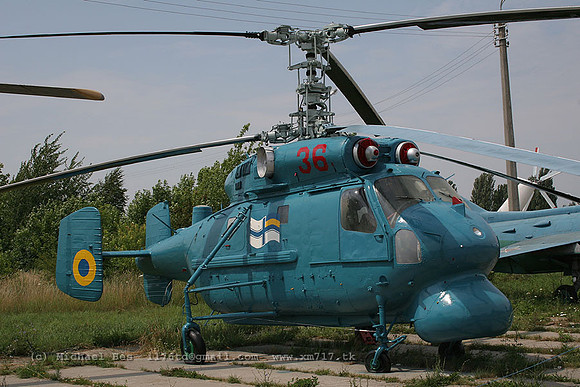 073431_ka25pl_UR_36re_20070705_kyivzhuliany_IMG_4074