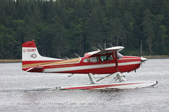 056161_cessnaa185f(float)_-_cggbt_20040729_portmcneillspb_e233_IMG_4246