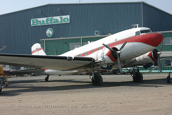 055887_dc3c_BFL_cfcue_20040722_yellowknife_e210_IMG_3197