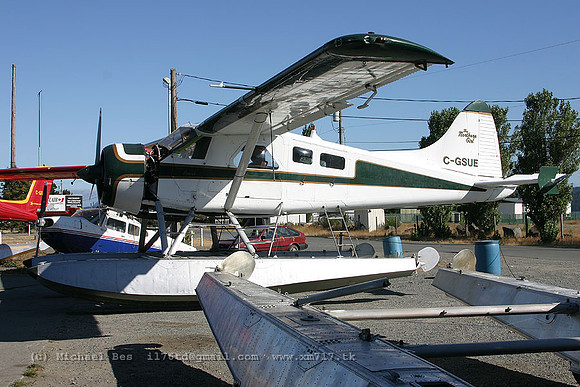 056198_dhc2beaver(float)_+VC_cgsue_20040730_campbellriverspb_e236_IMG_4400