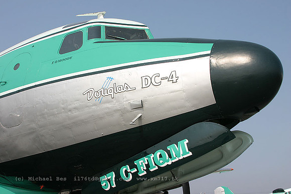 055881_dc4_BFL_cfiqm_20040722_yellowknife_e209_IMG_3293