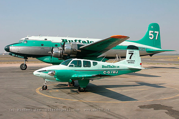 055880_beech95_BFL_cgiwj_20040722_yellowknife_e209_IMG_3178(geen)