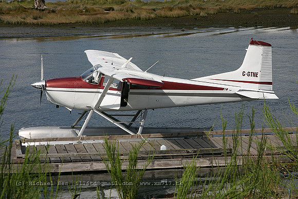 056384_cessna185e(float)_-_cgtne_20040803_campbellriverspb_e258_IMG_5319