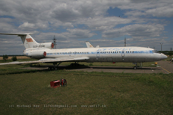 073691_tu154_SU_cccp85040_20070709_kriviyrig_IMG_5206