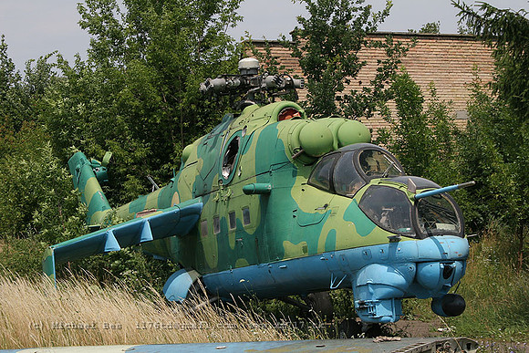 073435_mi24_UR_70ye_20070705_kyivzhuliany_IMG_4083