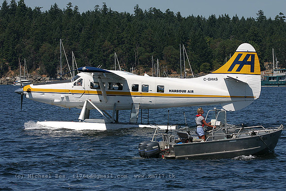 056346_dhc3turbootter(float)_H3_cghas_20040802_nanaimospb_e255_IMG_5086