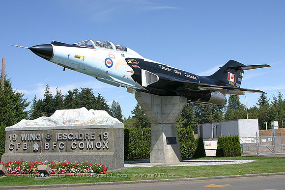 056403_cf101voodoo_CAN_101057_20040803_comox_e260_IMG_5353