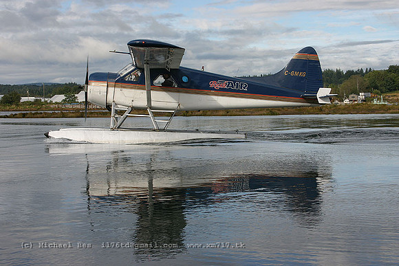 056378_dhc2beaver(float)_+RU_cgmkg_20040803_campbellriverspb_e258_IMG_5251