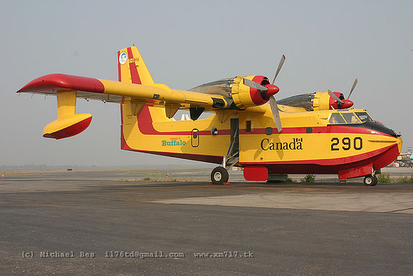 055929_cl215_BFL_cgbyu_20040723_yellowknife_e215_IMG_3365