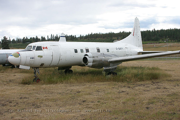 056907_convair340_-_cgkfy_20040807_kelowna_e282_IMG_6658