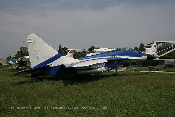 073399_mig29_UR_06[nc]_20070705_kyivzhuliany_IMG_4109
