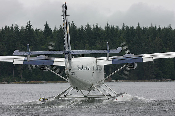 056165_dhc6(float)_8O_cgqkn_20040729_portmcneillspb_e234_IMG_4272