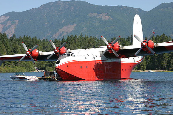 056247_martinmars_+FT_cflyk_20040731_sproatlake_e241_IMG_4665