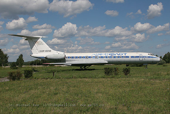 074242_tu134a_SU_cccp65748_20070720_ulyanovsk_IMG_8984
