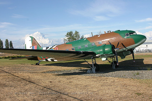 056410_c47_CAN_12944_20040803_comox_e261_IMG_5403