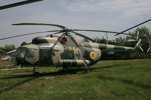 073444_mi8tb_UR_04ye_20070705_kyivzhuliany_IMG_4106