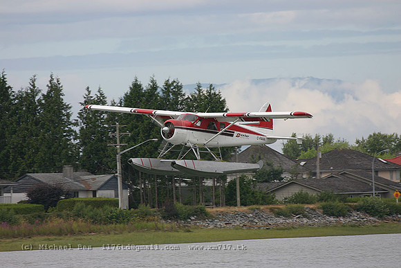 056436_dhc2beaver(float)_+BX_cfawa_20040804_vancouveryvrspb_e263_IMG_5431