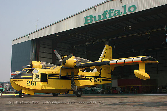 055937_cl215_-_cgbxq_20040723_yellowknife_e216_IMG_3419