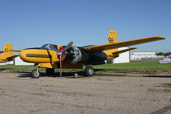 057073_a26_ASB_cgwlt_20040810_reddeer_e297_IMG_7269