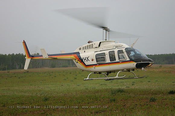 055821_bell206l3_+YE_cgyhx_20040720_highlevel_e199_IMG_2909