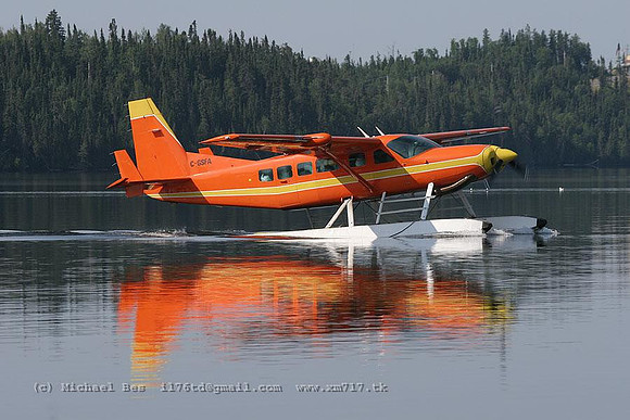 068793_ce208(float)_SYJ_cgsfa_20060725_picklelake(on)_IMG_2173