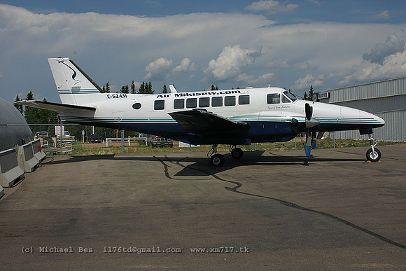 055595_beech99a_MKS_cgzam_20040717_fortmcmurray_e175_IMG_2080
