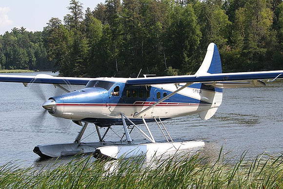 068923_dhc3turbootter(float)_+OI_cfsor_20060727_nestorfalls(on)_IMG_2949