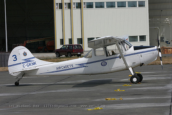 056413_cessna305a_CAN_cgknk_20040803_comox_e262_IMG_5386