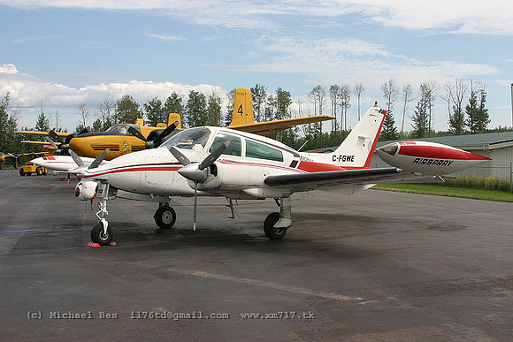 055725_ce310q_ASB_cfgwe_20040719_slavelake_e190_IMG_2541