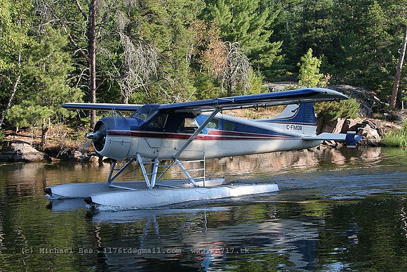 068911_dhc2beaver(float)_+OI_cfmdb_20060727_nestorfalls(on)_IMG_2771