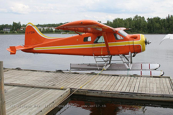 068809_dhc2beaver(float)_SYJ_cfdin_20060725_siouxlookout(on)_IMG_2285