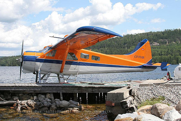 068471_dhc2beaver(float)_+Css_cffhr_20060720_whiteriver(on)_IMG_0361
