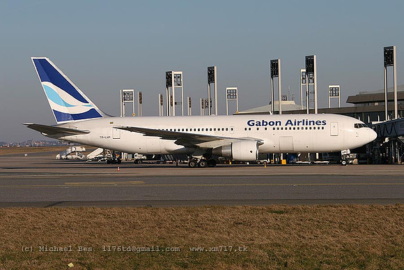 CDG_3527