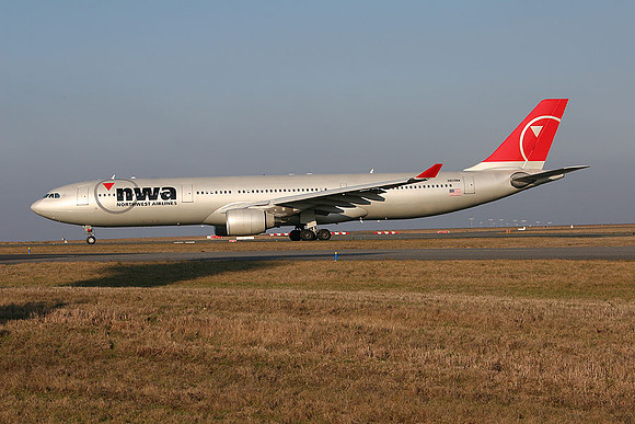 CDG_2001.jpg